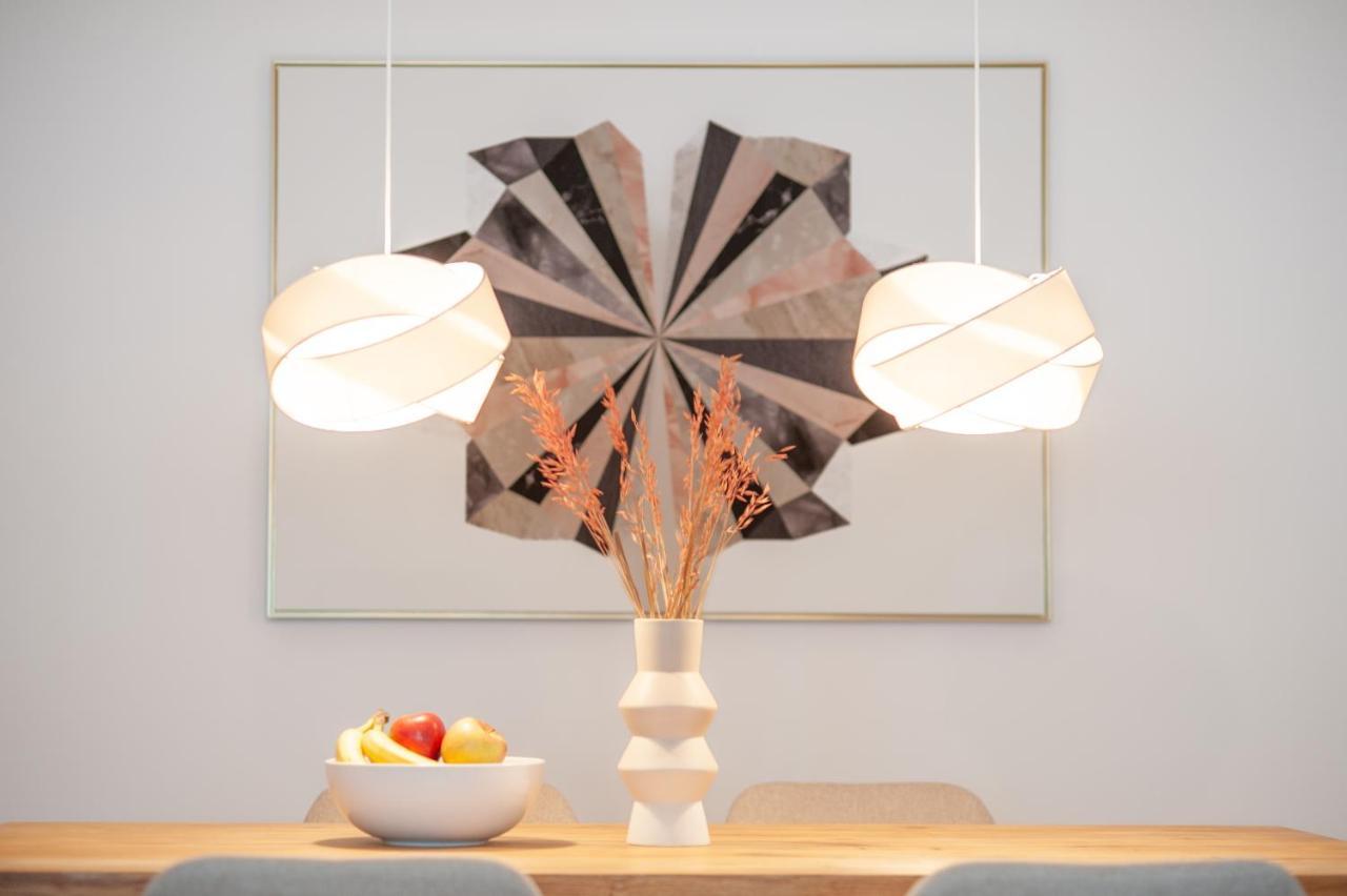 Mel&Bens Modern Oak-Apartments Fuer Bis Zu 12 Personen BRE 外观 照片