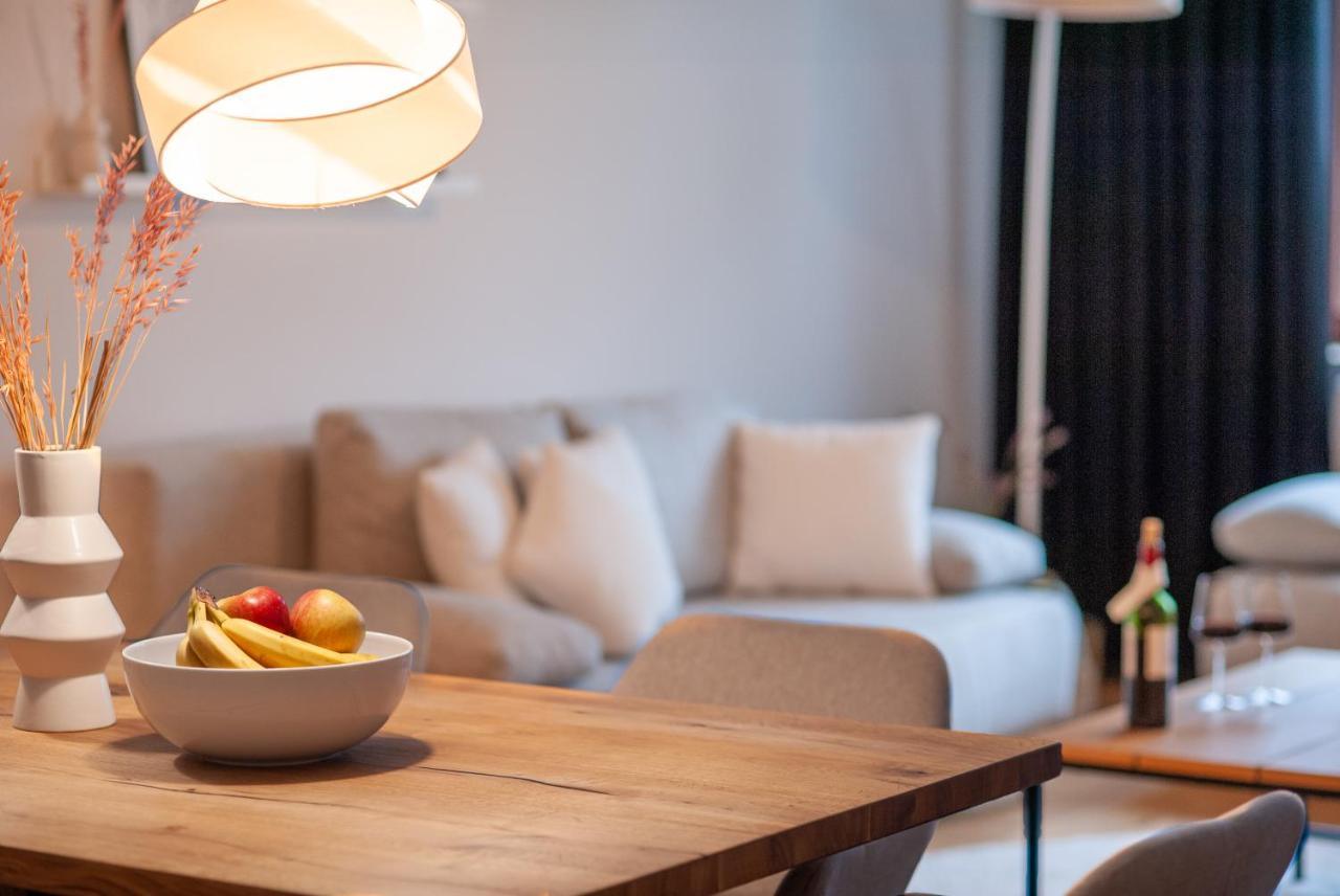 Mel&Bens Modern Oak-Apartments Fuer Bis Zu 12 Personen BRE 外观 照片